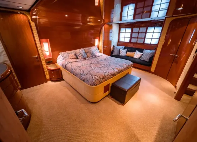 97' Hargrave Yacht Charter in South Florida