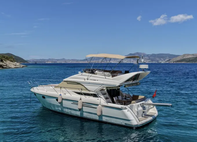 An Unparalleled Sea Experience for 12 People on a 44ft Luxury Motor Yacht