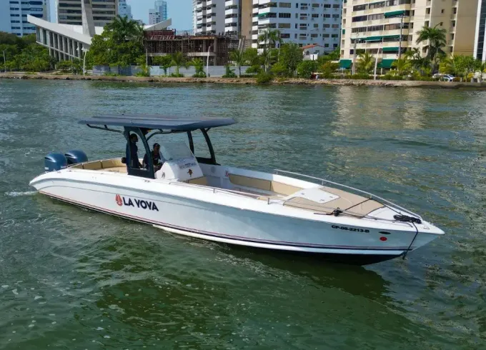 38’ Yoya - Eduardoño 380 Party Boat - Up to 20 Guests