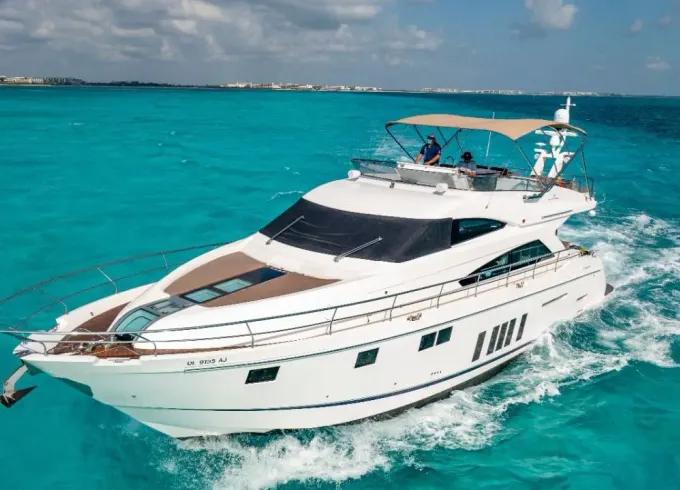 A Spacious Luxury Double Decker Yacht In Cancun and lsla Mujeres