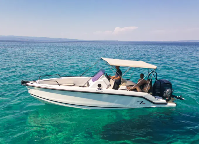 Compass 7s new Speedboat with License in Halkidiki