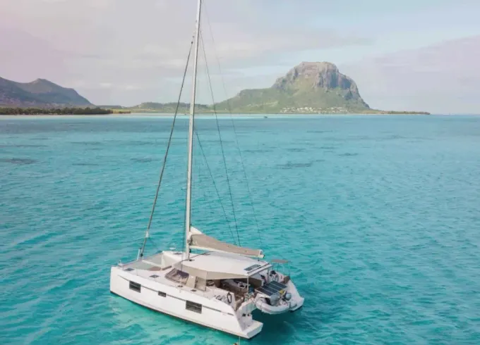 Nautitech 40ft Catamaran