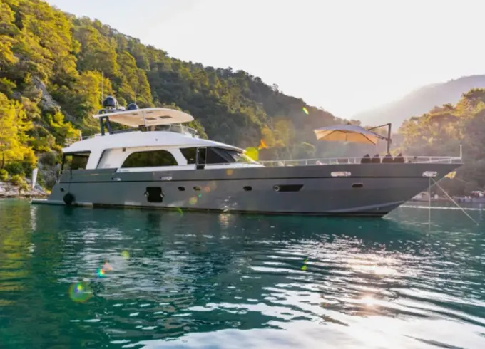 Luxury 94ft Motor Yacht in Bodrum