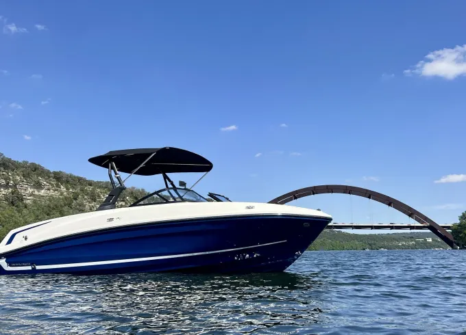 Premium Bayliner VR6 Bowrider on Lake Travis or Lake Austin