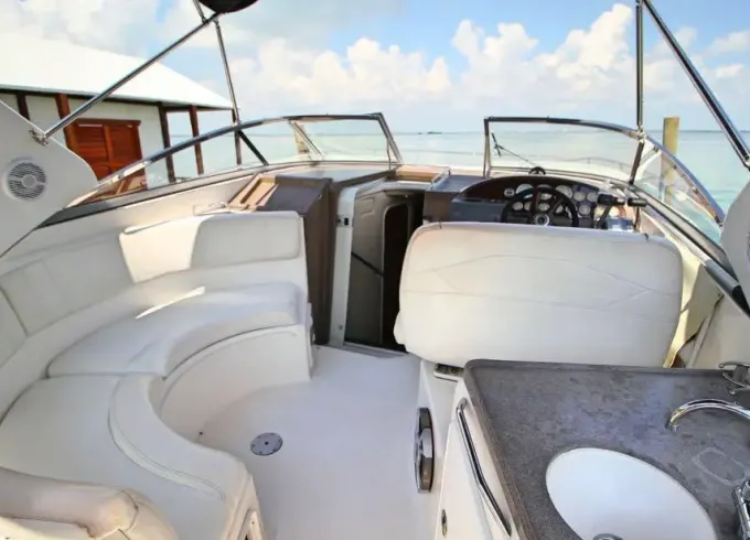 Book 6 hrs and Get 1 hr free! Great Deal In Cancun | 35ft Regal Yacht