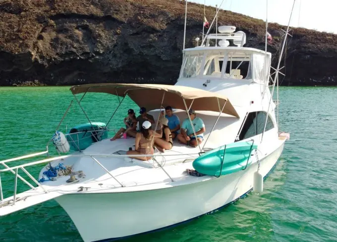 Luxury and Comfort together at the Ocean 44ft Yacht & Sportfishing