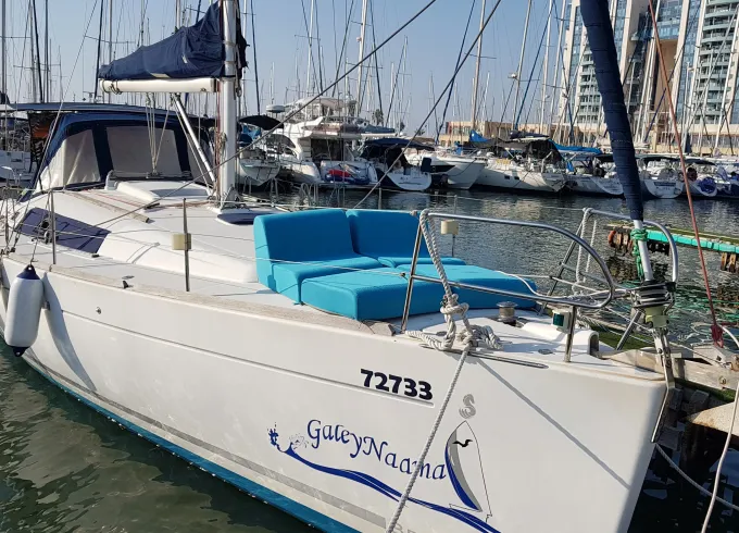 Sailing Yacht in Herzliya Private Cruise with Captain-Tourists & Groups up to 13