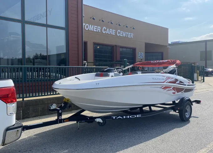 2021 Tahoe T-16 Bowrider in Glen Burnie, Maryland