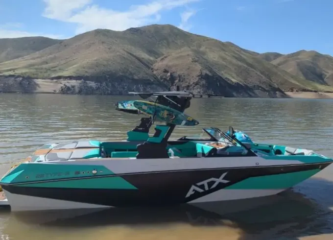 2023 ATX 22ft Wakeboat Water Fun - up to 10 people ✨️🥳