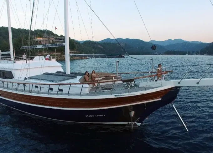 SADIYE HANIM This Wonderful Deluxe Gulet  is 34 m Long and for 12 People,