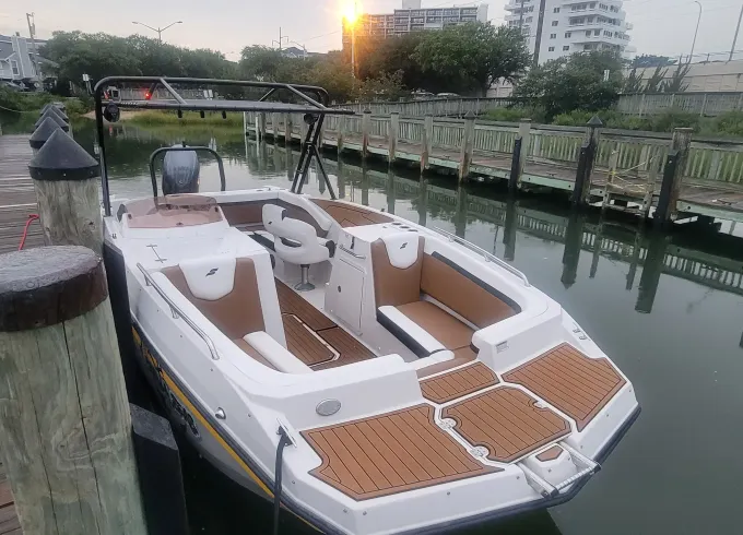 Great for water sports "tubing/ski" and cruising the bay for romantic outings!