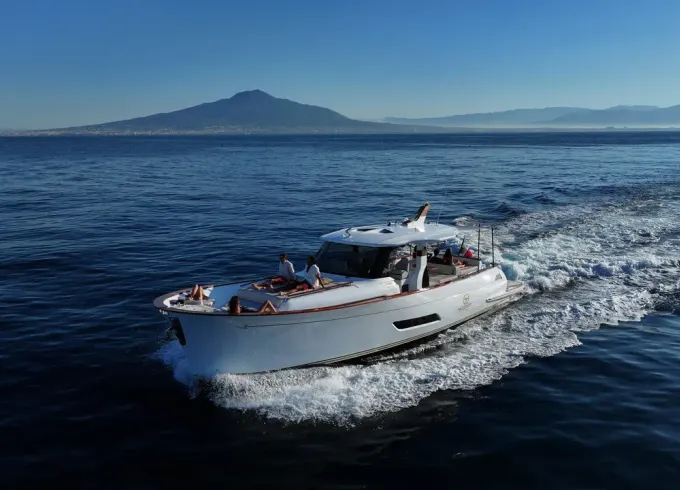 Yacht Lancia Aprea 52ft with Sea Keeper in Sorrento