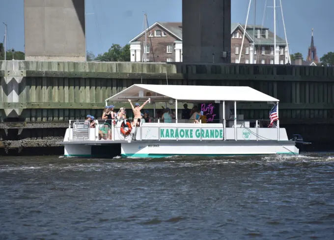 <<47 ft catamaran with karaoke set up for ULTIMATE charter on the harbor!>>