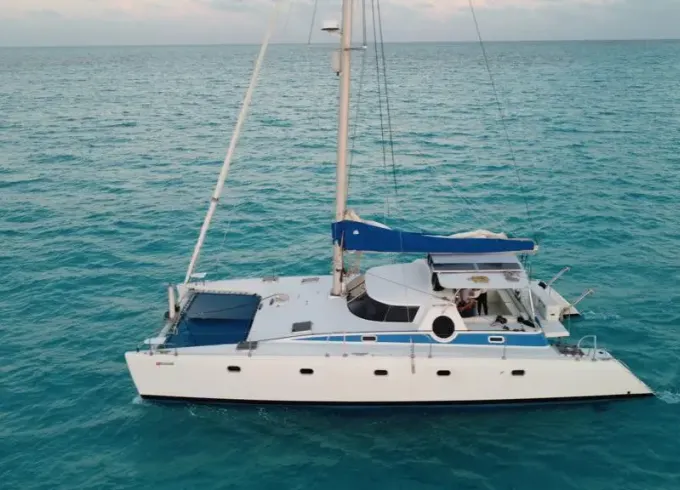 50ft Sailing Catamaran Private Charter / Capacity 50 people