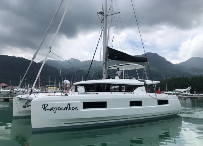 Sailing Catamaran Lagoon 46 OV In Seychelles