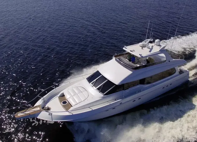 Long Beach - 84ft Lazzara Super Luxury Yacht Charter