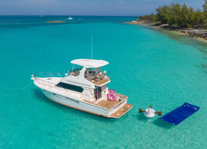 45ft Yacht for charter! Best of its size on the Island!!!