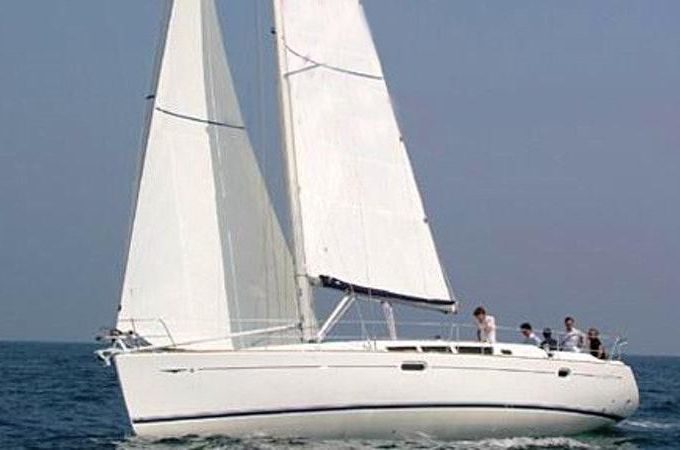 45' Sun Odyssey Cruising Monohull