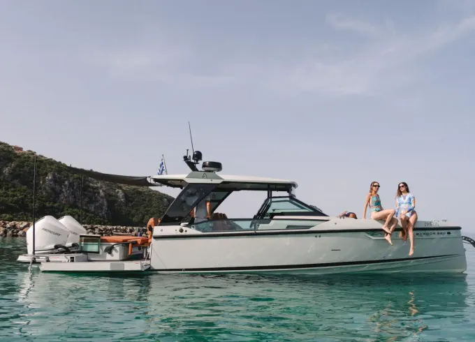Saxdor 320 (2024) Luxury Brand New Speedboat in Kalamata, Greece