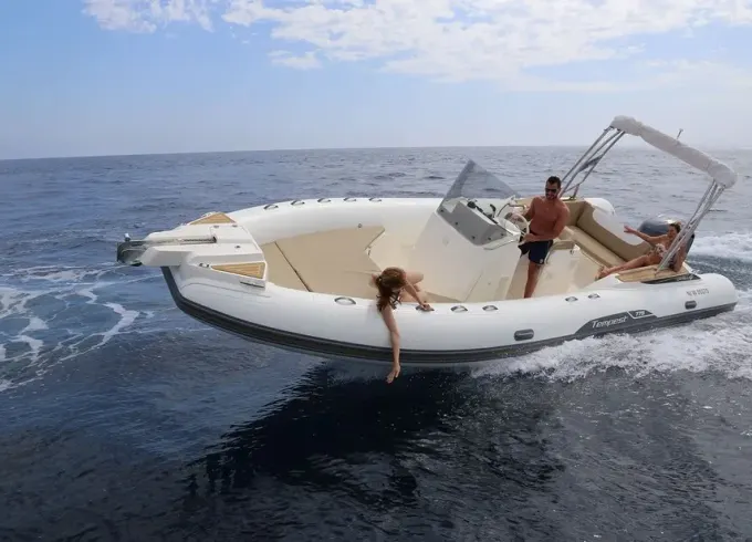 Capelli  Tempest 775 SUN RIB 250HP Rental in Can Pastilla, Illes Balears