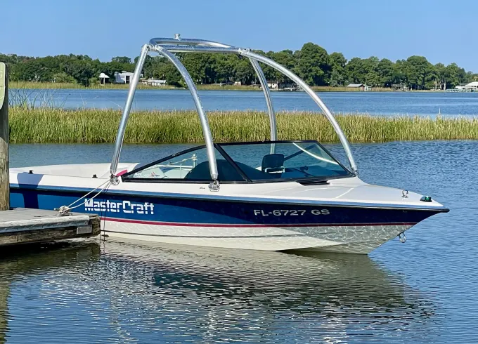 Water Sports Experience on Classic Mastercraft Prostar