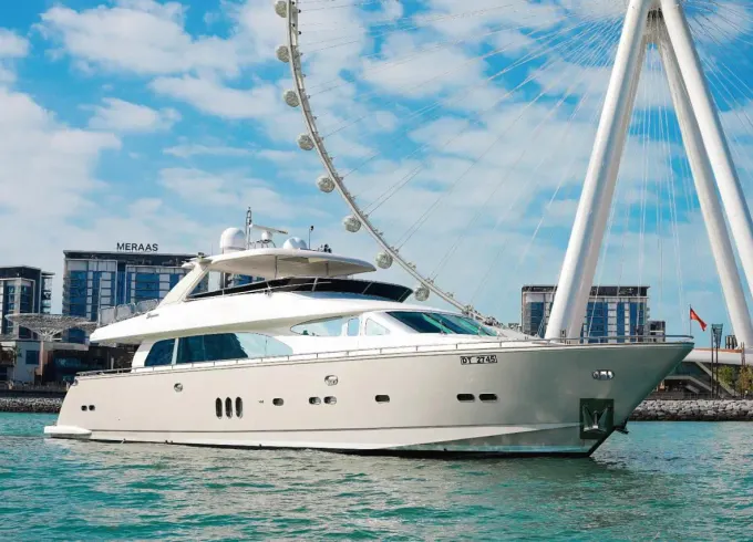 Horizon 98ft Luxury Mega Yacht with Jacuzzi
