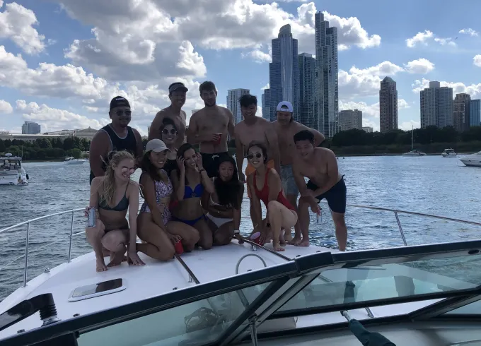 44' Luxury Sea Ray Express Yacht Rental/Party Boat with Captain in Chicago