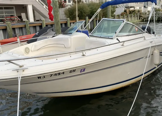 Sea Ray Dual Console 21' Bowrider with brand new 200HP outboard  in Ship Bottom