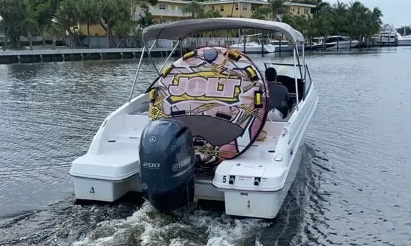 Set Sail in Style: 23ft Rinker Q3 Bowrider for 12 People in Ft Lauderdale FL