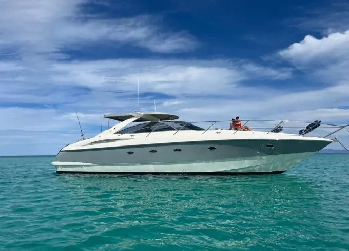 50’ Sunseeker Yacht to Visits Balandra and Espiritu Santo