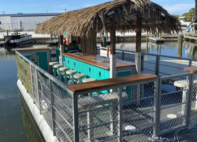 Custom 27ft - Captained Custom Tiki Bar/Boat With Soundsystem