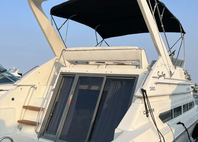 Summertime Chi Ready! Rent this Carver 38 Santego Motor Yacht for 12 Guests