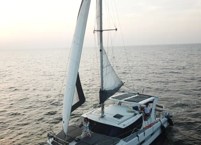 Rent a Sailboat in Dubai