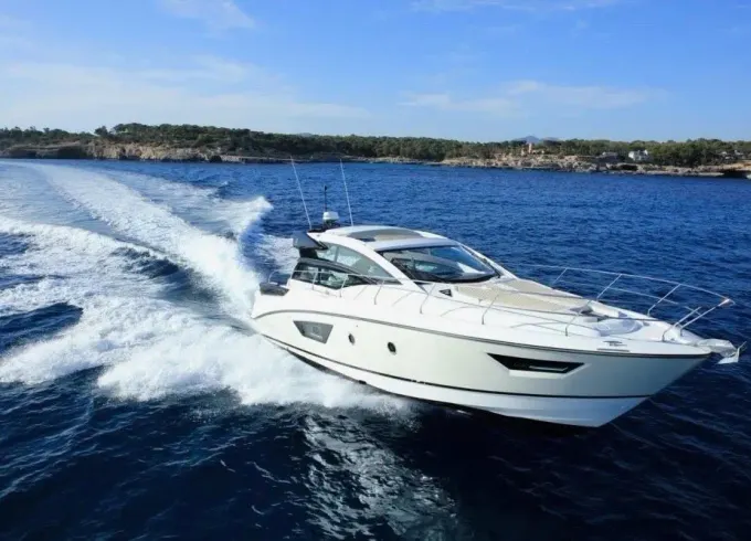 Explore Puerto Vallarta on our Beneteau Gran Turismo 48' Luxury Yacht