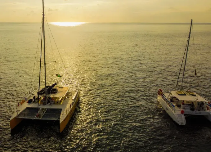 Negril Private Catamaran Cruise with Snorkeling & Drinks