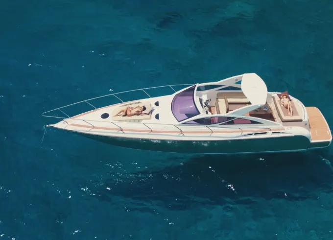Stunning Luxury Yacht for Charter in Chania Greece