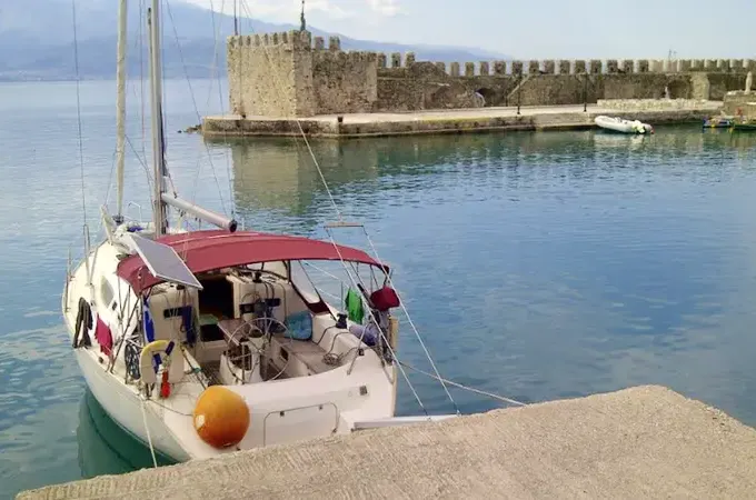 Sailboat Charter Kalamata, Greece