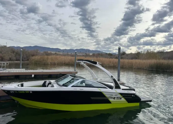 Dynamic Four Winds Speed Boat H210RS for rent in Lake Havasu