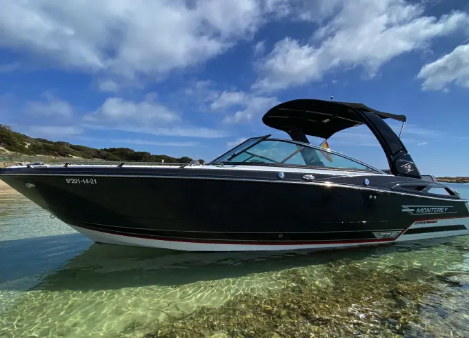 Monterey 278 SS Motor Boat Rental in Eivissa, Illes Balears for 8 Guests
