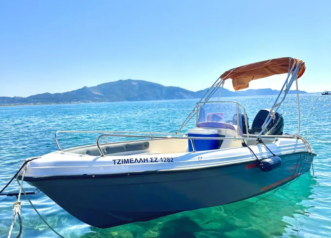 Rental speed boat without license Ranieri