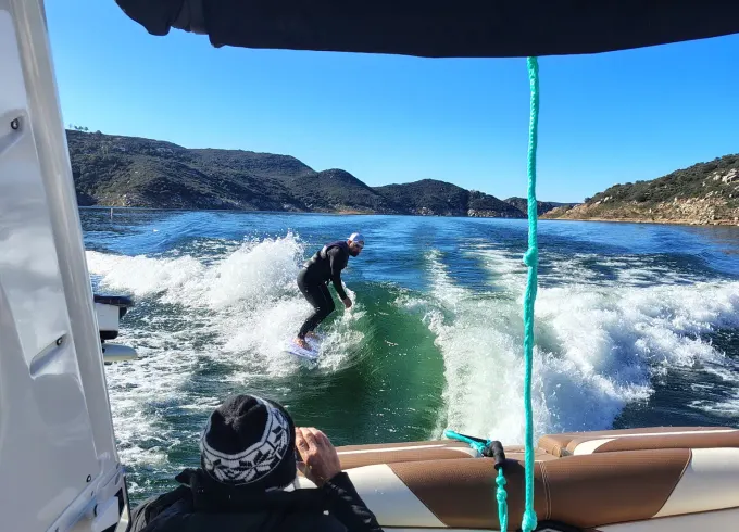 2022 Centurion RI245 – Surf Charter Best Surf Wave  | Captain Included