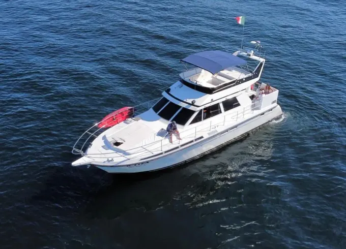 Classic Storebro 50ft Yacht for your Adventure in Puerto Vallarta