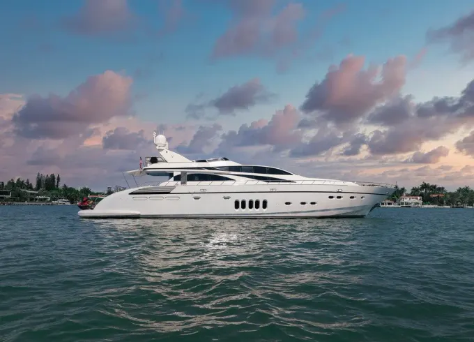 Deal of the Week! 105' Leopard Yacht for Rent in Miami, Florida.