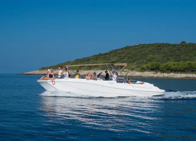 Mercan 34 Deluxe Excursion Boat In Split