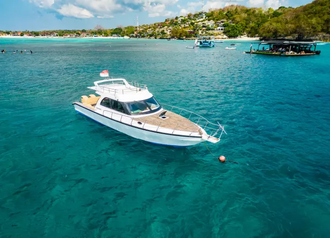 40ft Jayanadi Boat for 13 people in Bali