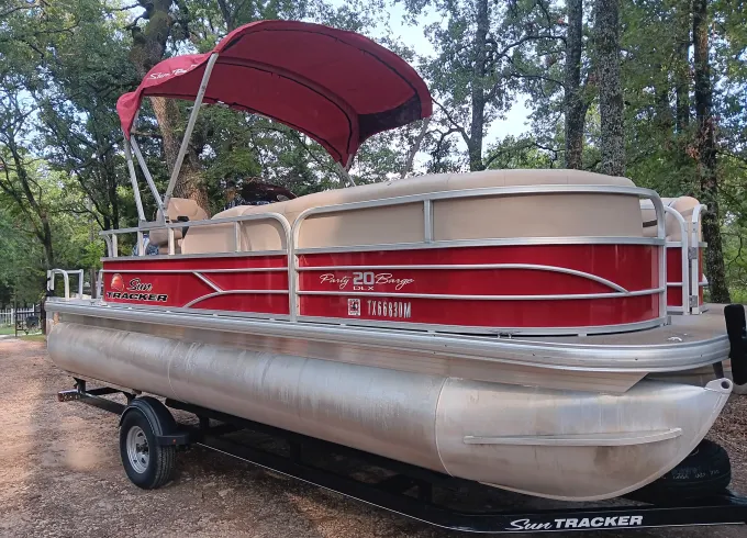 We Bring The Boat To You #2 | Suntracker 20 DLX Party Barge