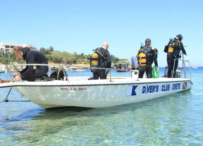 Diving Trips on a Speed Boat in Heraklion, Greece