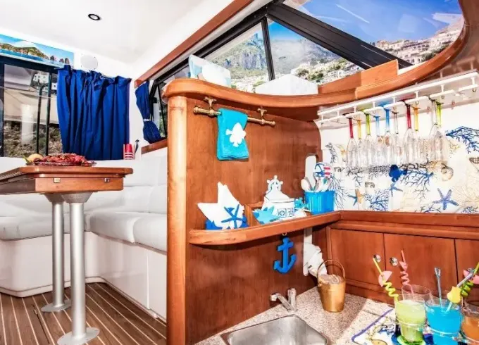 Amalfi Coast Boat Ride and Snorkeling in Positano, Italy