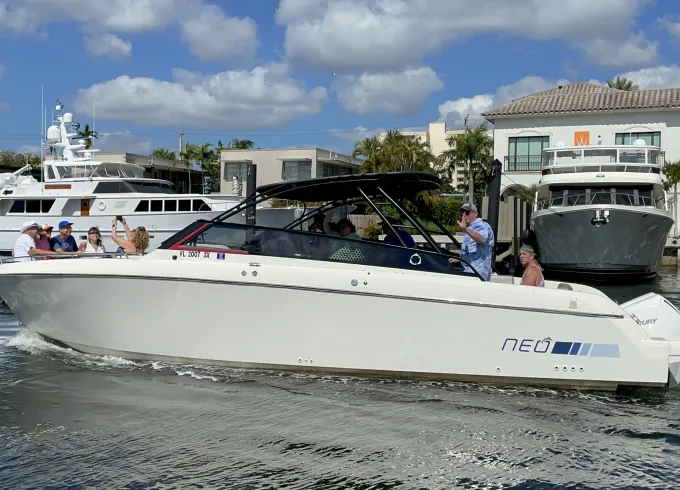 Grenline NEO 37' Largest Yacht no Captain needed in Ft Lauderdale FL