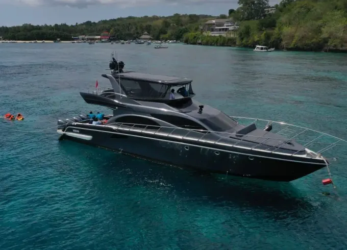 Luxury Day Cruise Bali — Nusa Penida, Nusa Lembongan